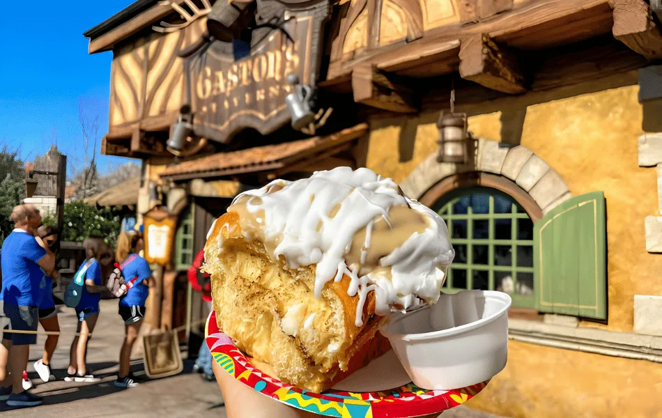 Gaston Cinnamon Roll